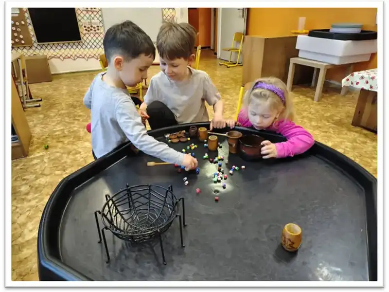 čáry máry