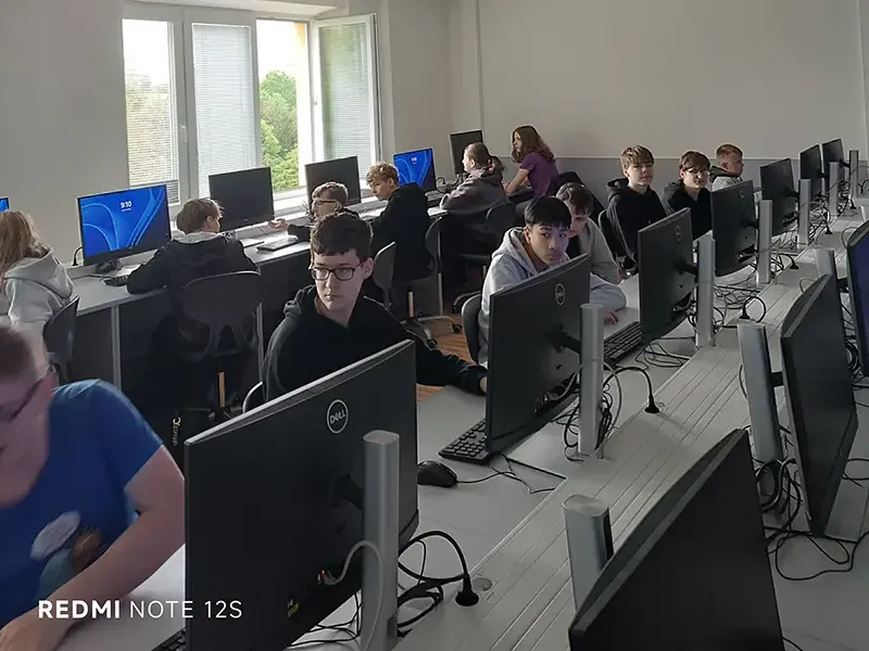 SŠ teleinformatiky