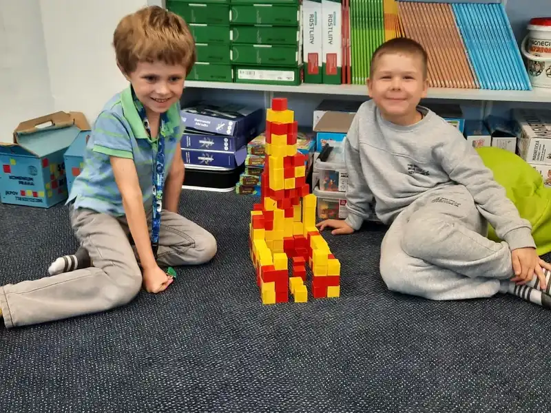 🏗️Stavění ze stavebnic