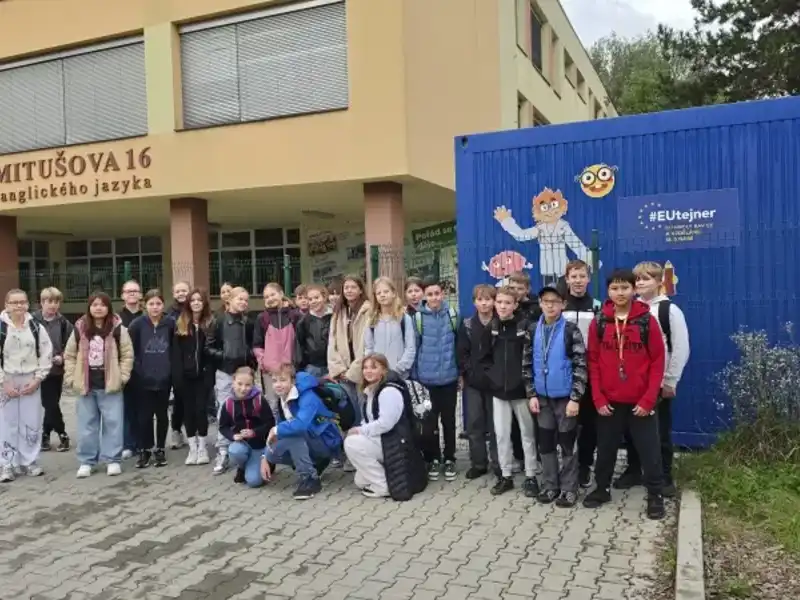 🔆Šesťáci navštívili EUtejner