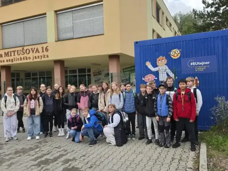 🔆Šesťáci navštívili EUtejner