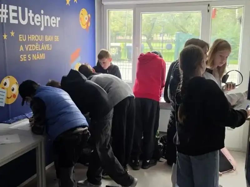 🔆Šesťáci navštívili EUtejner