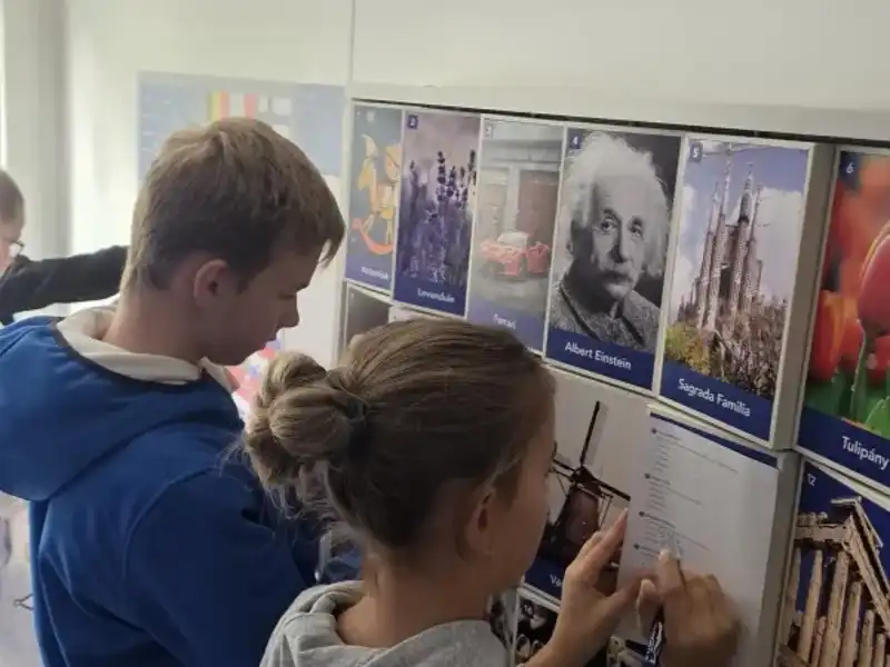🔆Šesťáci navštívili EUtejner