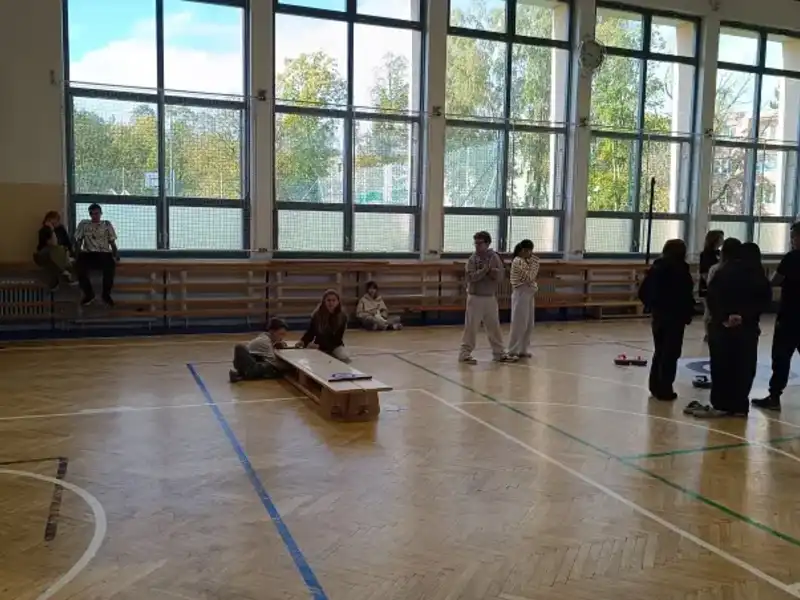 🥌Curling v tělocvičně