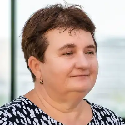 Černá