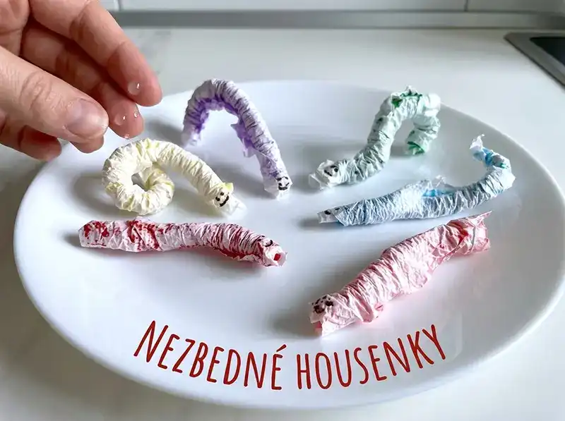 🐛Nezbedné housenky